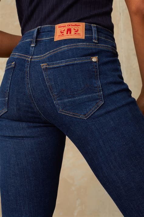 Kings of indigo - Jeans for women At Kings Of Indigo, we differentiate the fit into two different categories. Waist Fit and Jeans Fit. By combining both you can filter for your ideal KOI Pants. Our women’s slim fit jeans are the classic pants that every woman needs in her closet. They are slim fitting on the thighs all the way down to t